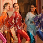 BollyDance Workout DVD - Nek Bilder 2012-08-18 13-49-56 (1)